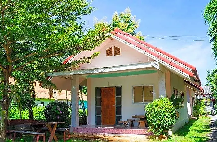 Baan Chom Jan Suan Phung สวนผึ้ง