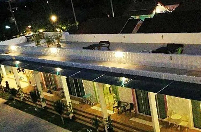 Baan Chom Jan Suan Phung 2* Suan Phueng