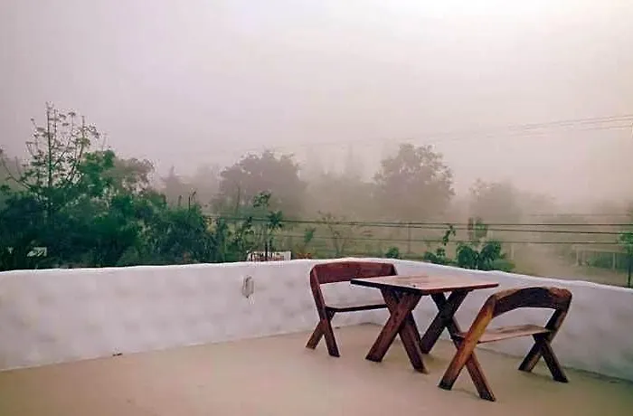 Baan Chom Jan Suan Phung โรงแรม 2*